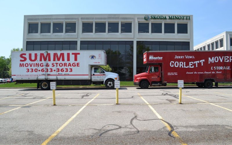 Summit Moving and Storage - Akron Movers — Moving service in Akron