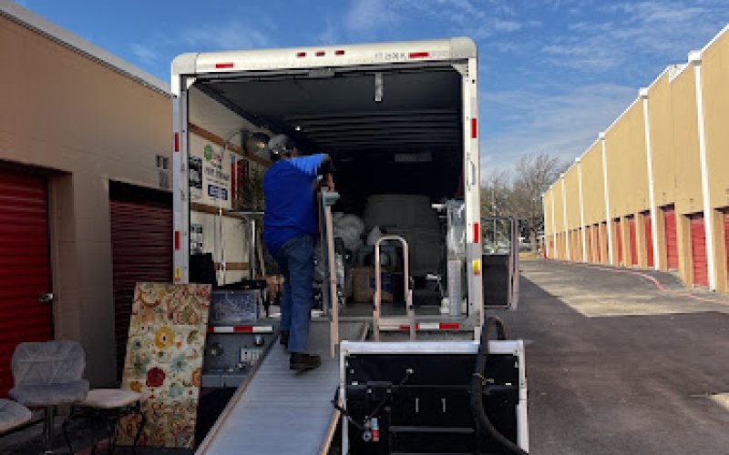 Two Men With An Angel — Moving service in Arlington