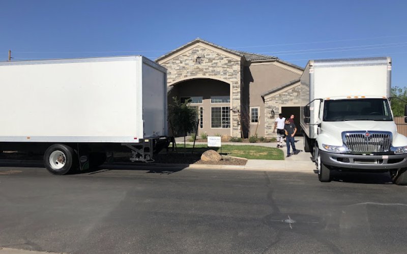 Simple Moving LLC