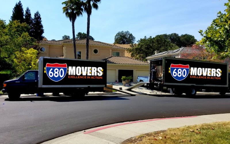 680 Movers