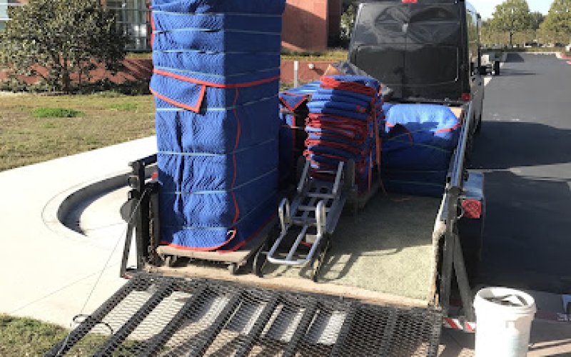 Dirt Cheap Movers, LLC