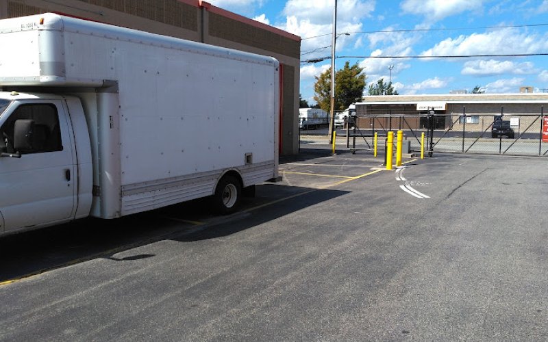 A Able Affordable John Roberts Rhode Island Furniture & Piano Movers