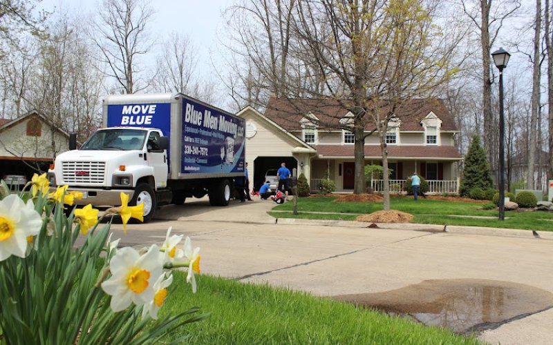 Blue Men Moving LLC — Moving and storage service in Cuyahoga Falls
