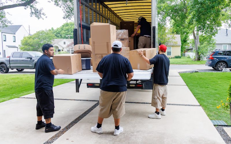Phoenix Express Specialty Moving & Delivery — Moving service in Dallas