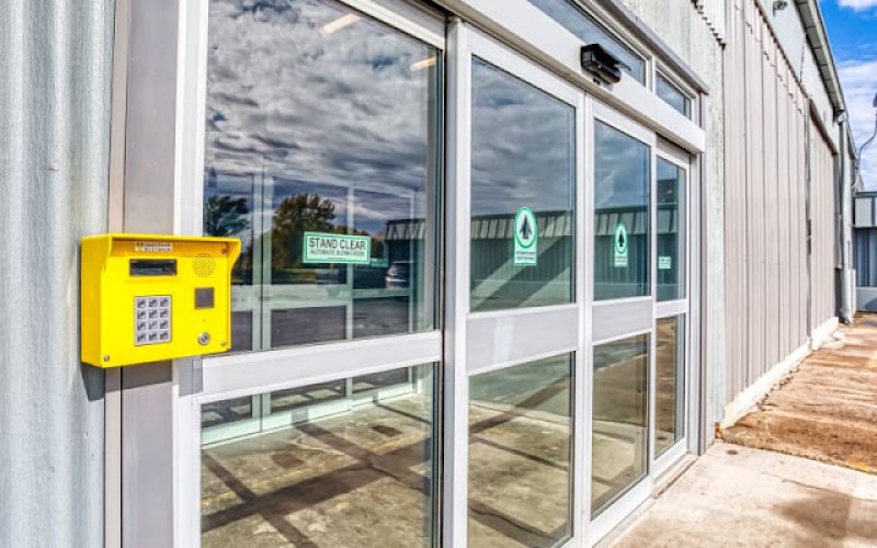 Lockbox Storage - Davenport