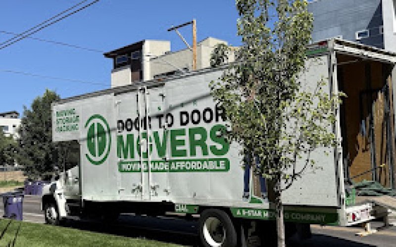 Denver Door To Door Movers LLC dba Lark Movers