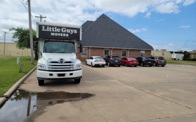 Little Guys Movers Edmond