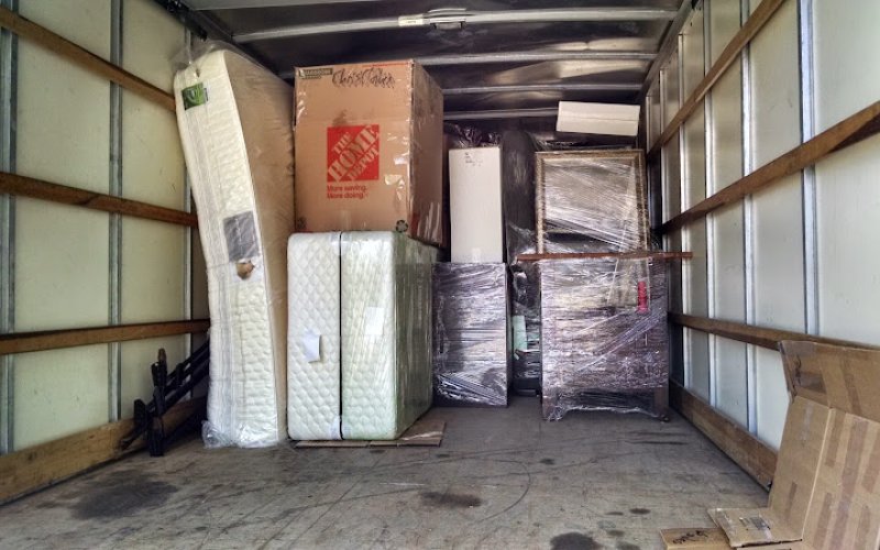 Moving Gurus Company & Junk Removal — Moving service in Fullerton