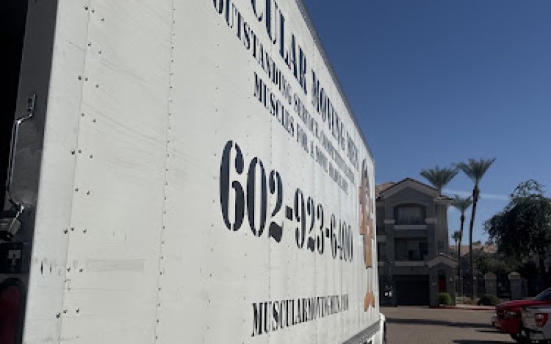 Muscular Moving Men - Gilbert Movers