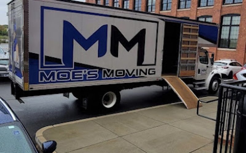Moe's Moving