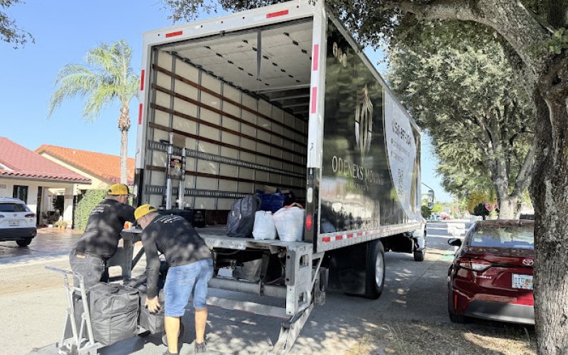 Odenexs Moving