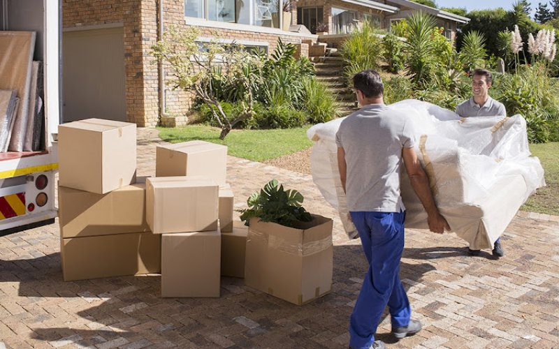 Help Us Move Again - Packing And Moving Services — Moving and storage service in Kissimmee