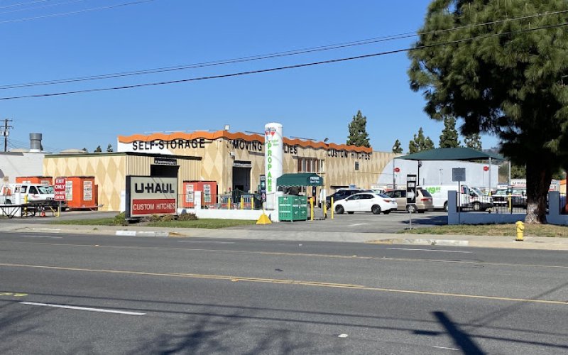 U-Haul Moving & Storage at Lambert Rd