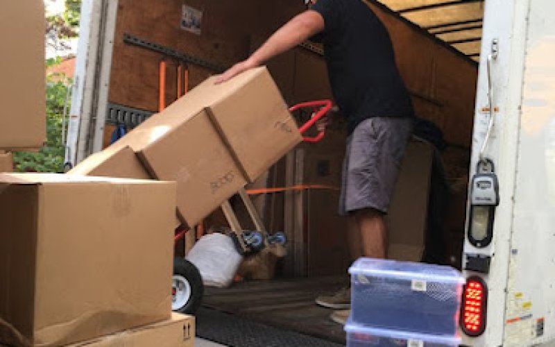 League City Movers