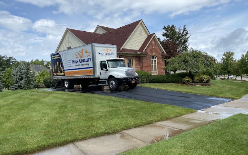 High Quality Moving Company — Moving service in Livonia