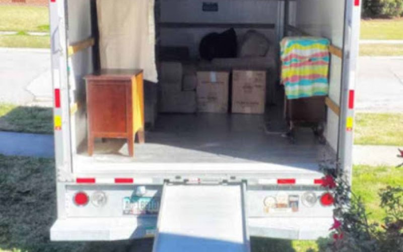 American Movers and Storage LLC
