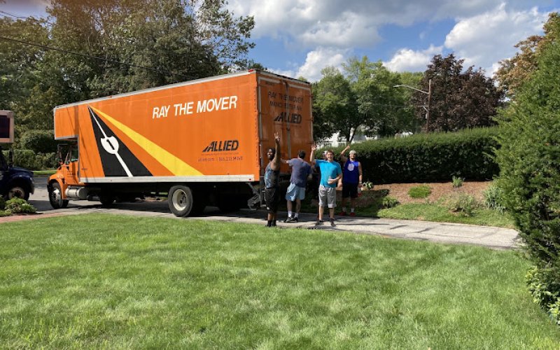 Ray the Mover