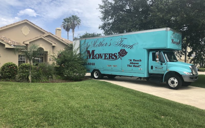 A Mother's Touch Movers