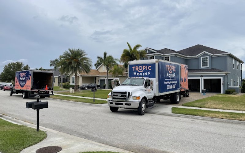 Tropic Moving
