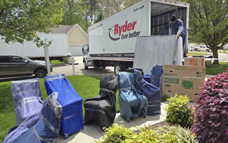STAR Movers Hampton