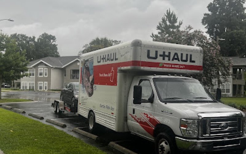 Big Kahuna Moving & More, LLC — Moving service in Ocala