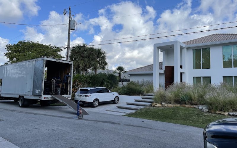 Excellence Moving & Storage