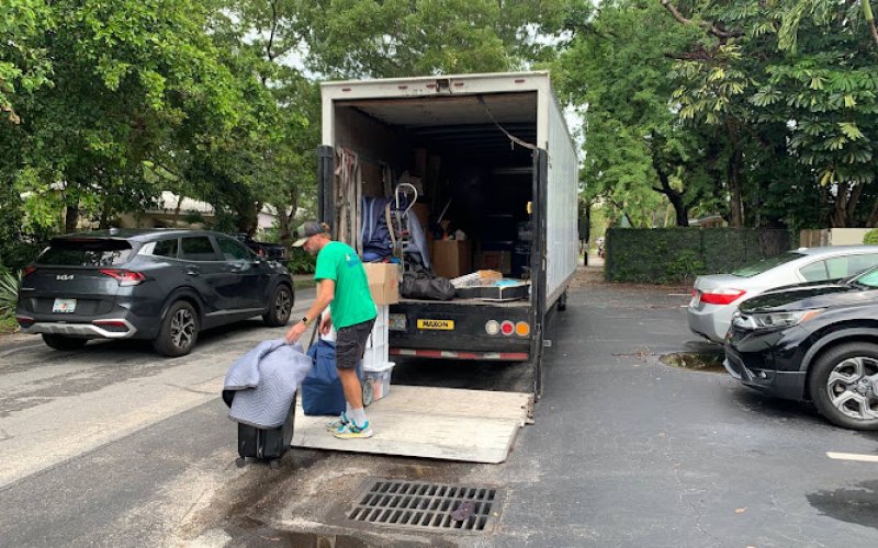 Movers Pompano Beach