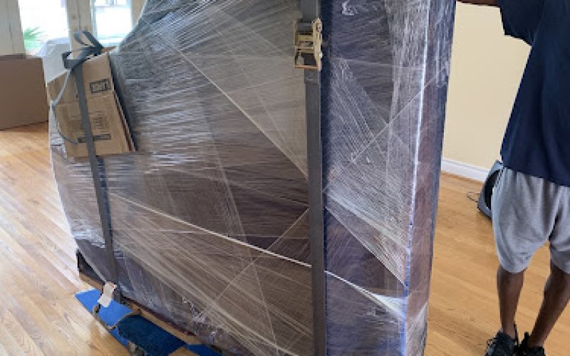 Love's Pro Moving & Storage Company — Moving service in Port Arthur