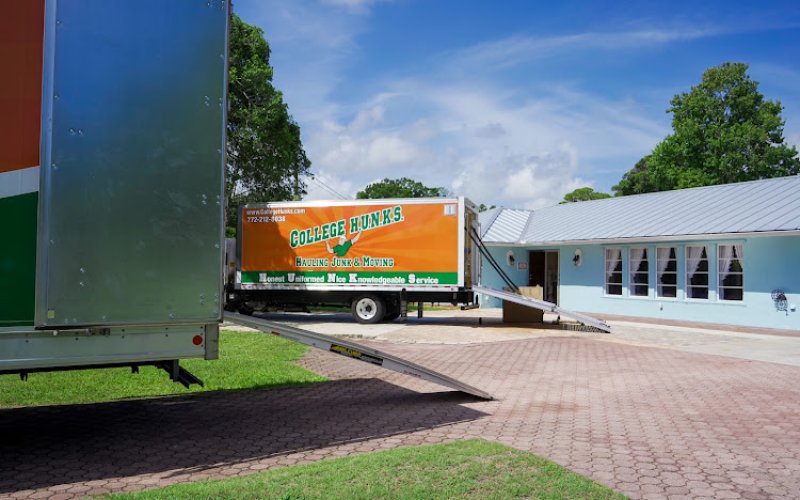 College Hunks Hauling Junk and Moving Port St. Lucie
