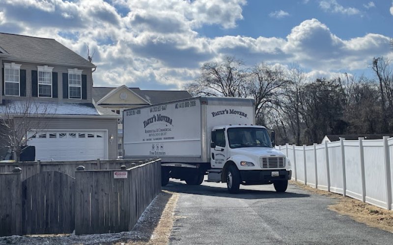 Pauly's Movers