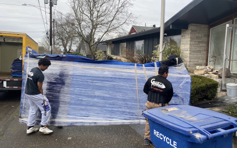 Caseys Movers — Moving service in Portland