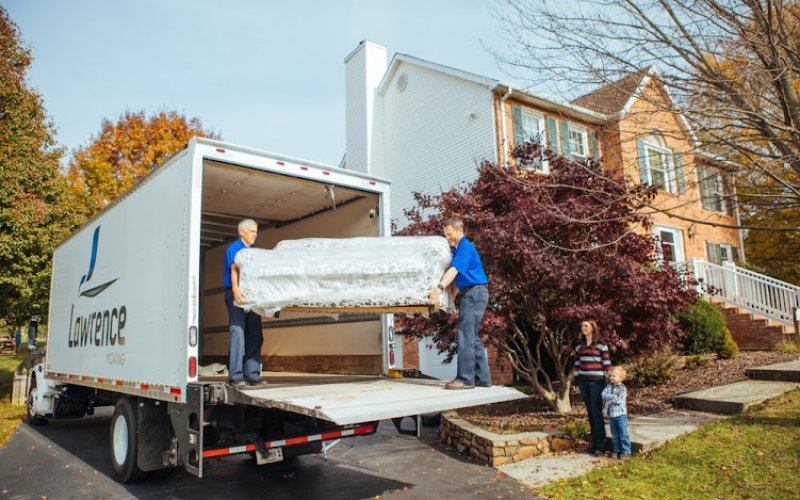 Lawrence Moving — Moving service in Roanoke