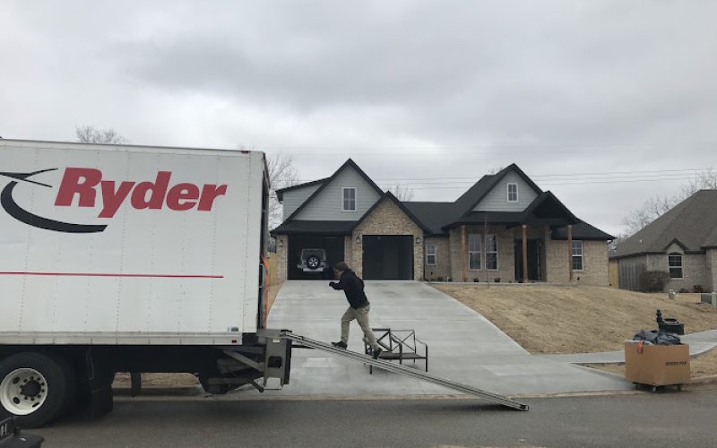 Phoenix Moving LLC