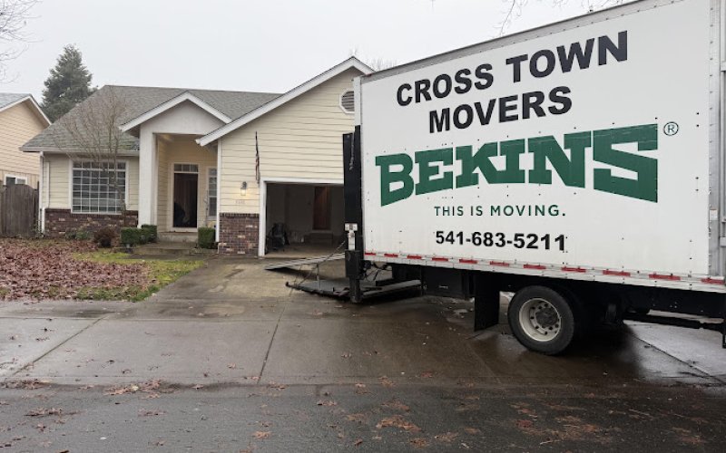 Cross Town Movers / Bekins Van Lines - SALEM