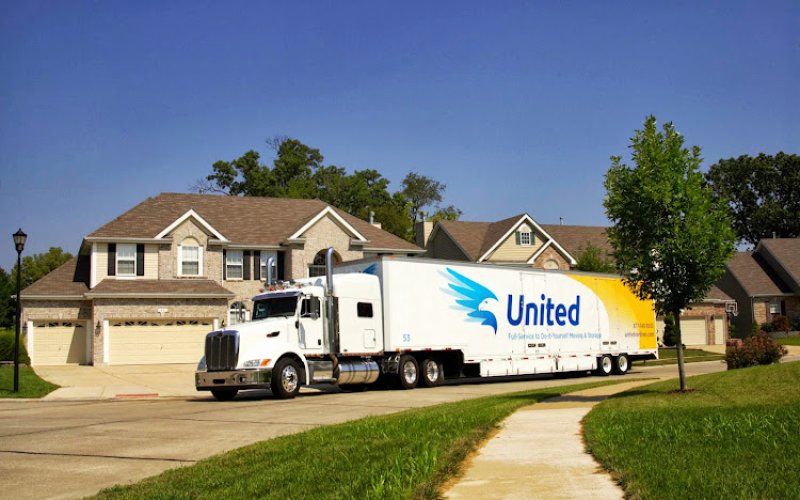 Blackhawk Moving And Storage, Inc. — Moving service in Sycamore