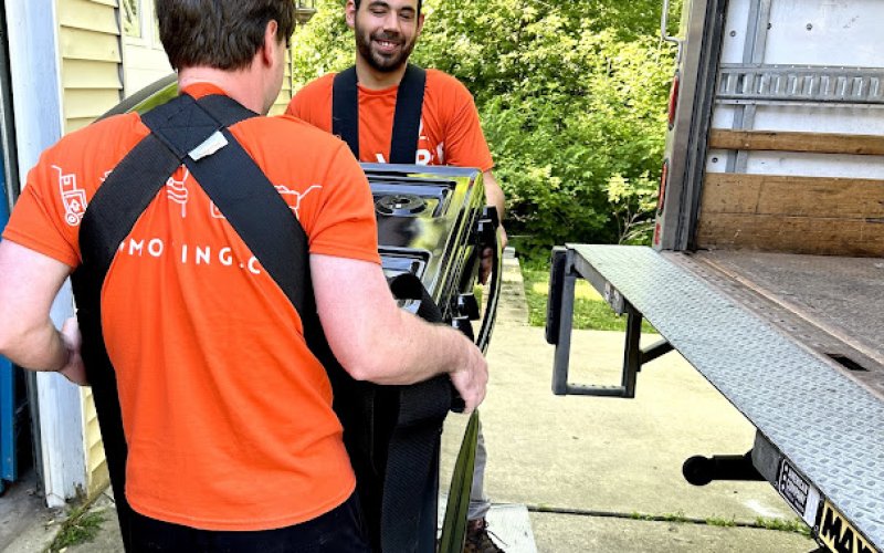 MOVR — Moving service in Sycamore