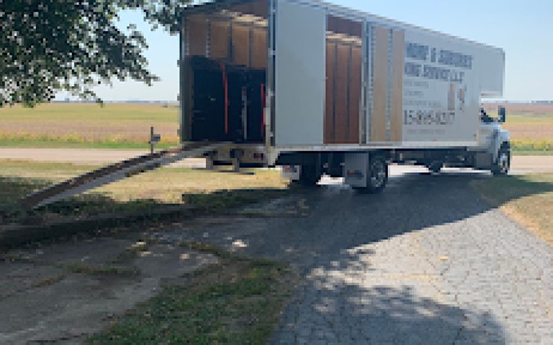 Sycamore and Suburbs Moving Service, LLC — Moving service in Sycamore