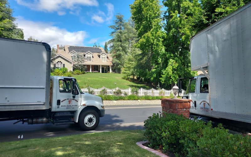 Ready-to-go Movers