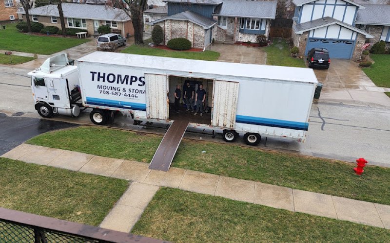 Thompson Moving & Storage, Inc. ILCC7337MC — Moving and storage service in Tinley Park