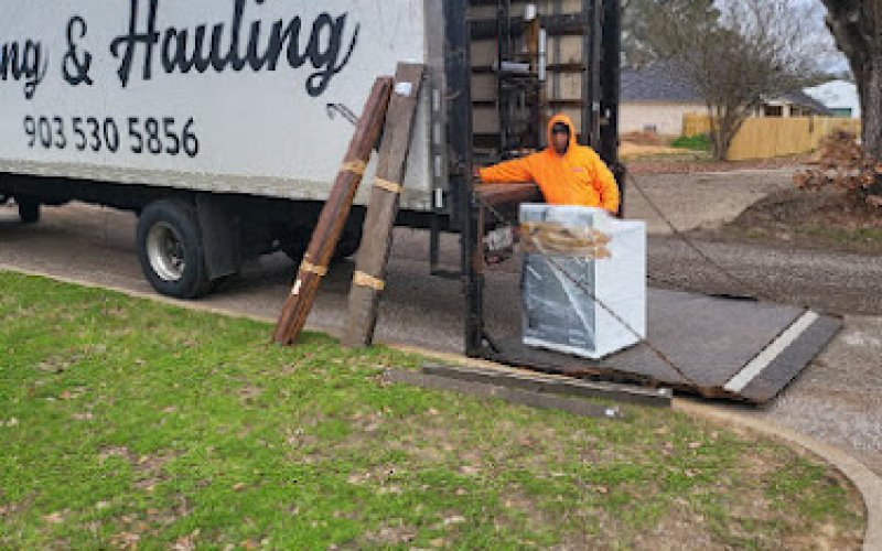 Mr T's Moving and Hauling