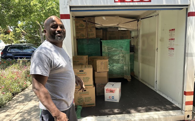 KM North Moving Services