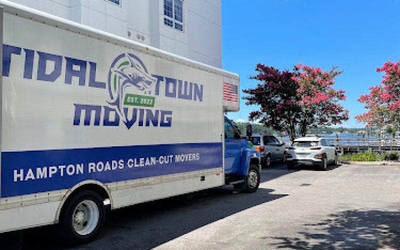Tidal Town Moving