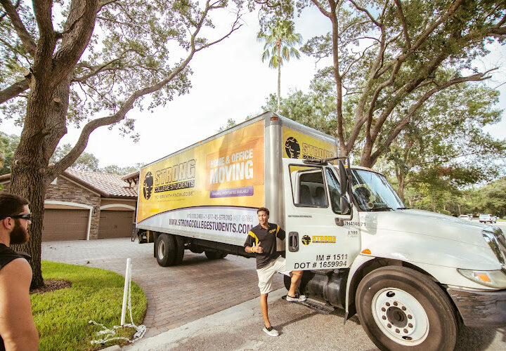 Strong College Students Movers Tampa