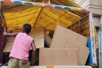 Axis Packers And Movers